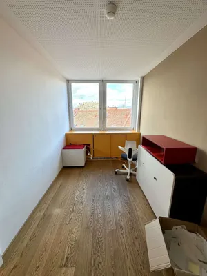 15-Zimmer-Gewerbeimmobilie mieten in Graz – 400 m², € 3.987 – Bild 21 von 31