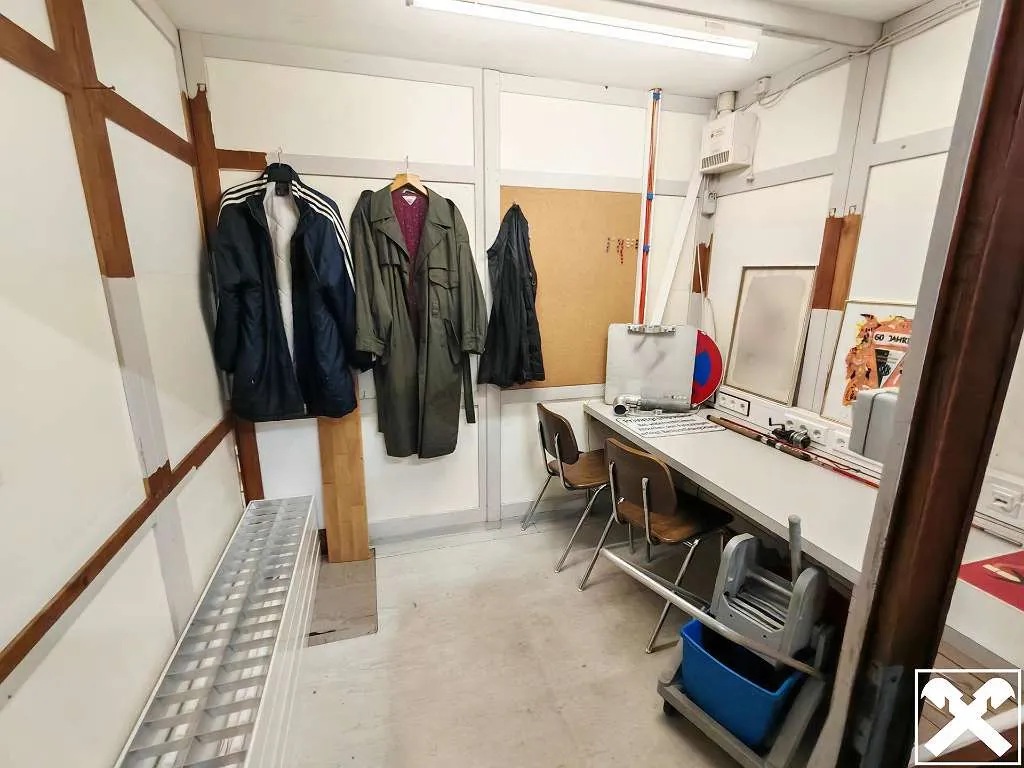 Individuell nutzbar! Vielseitige Geschäfts- und Lagerflächen im Herzen von Kühnsdorf – pohled 2