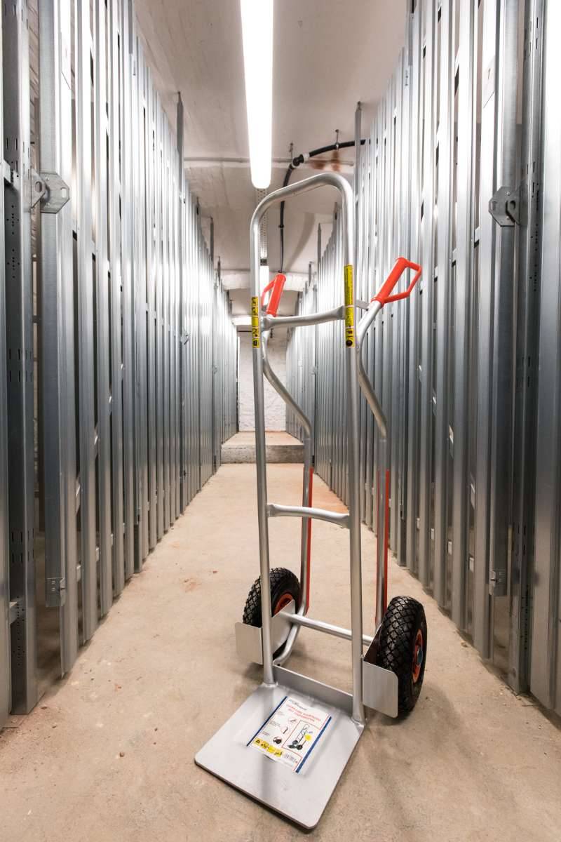 Storage/ Lagerfläche Mitten im Sechsten, jederzeit kündbar! - 1 Monat gratis mieten, Wien