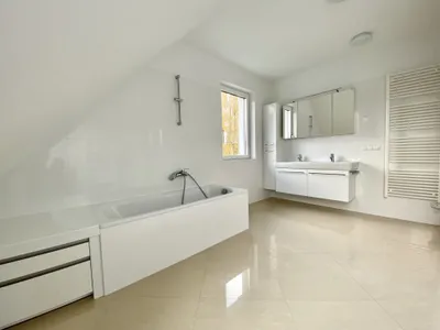 3-Zimmer-Wohnung mieten in Wien – 95 m², € 3.363 – Bild 15 von 24