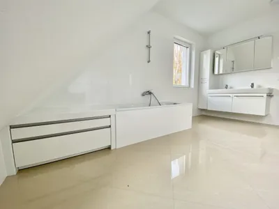 3-Zimmer-Wohnung mieten in Wien – 95 m², € 3.363 – Bild 16 von 24