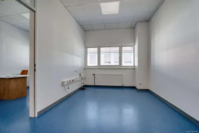 Gewerbeimmobilie mieten in Vöcklabruck – 133 m², € 2.223 – Bild 7 von 13