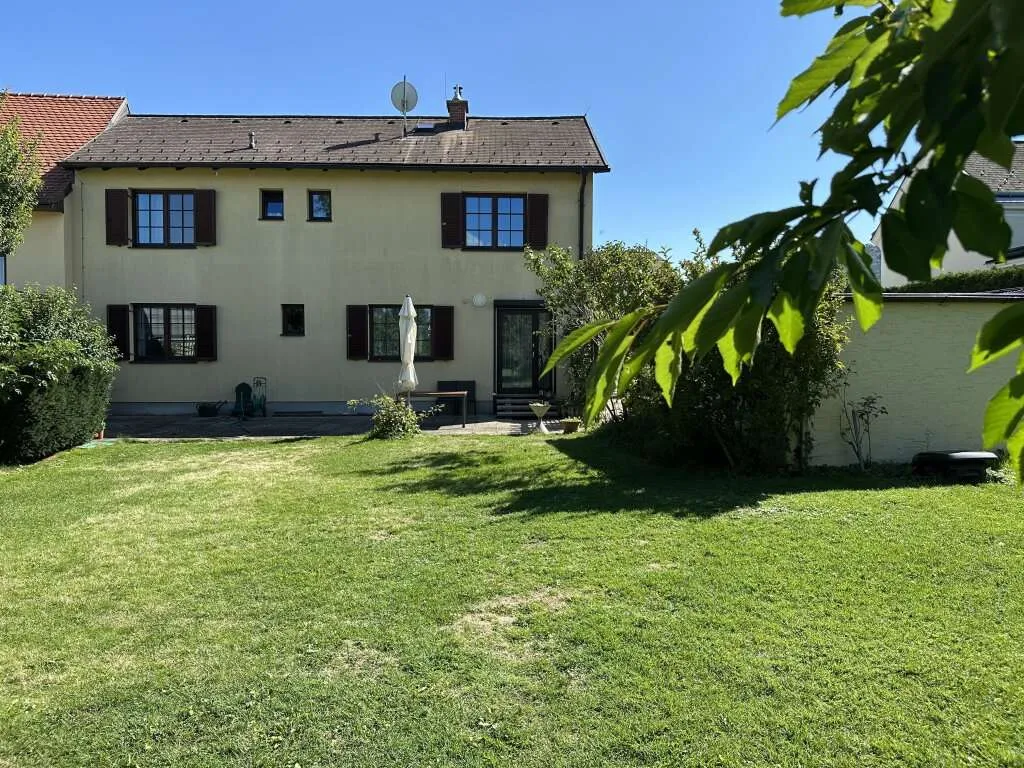 Einfamilienhaus mit Weitblick, zwei separate Grundstücke Bauland Klasse I - Ansicht 2