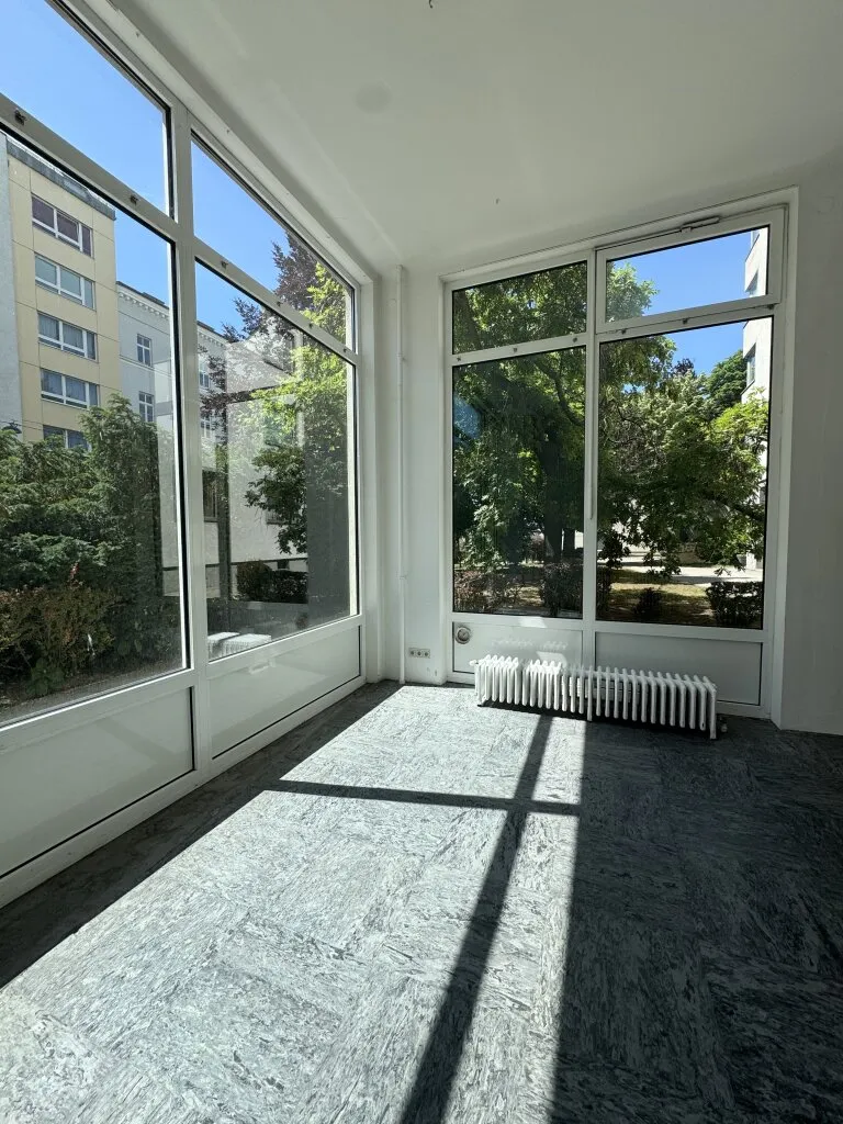 Attraktive Gewerbefläche in Bestlage - als Lokal, Nagelstudio, Massage, Büro, Atelier nutzbar - ab sofort verfügbar. - Ansicht 3