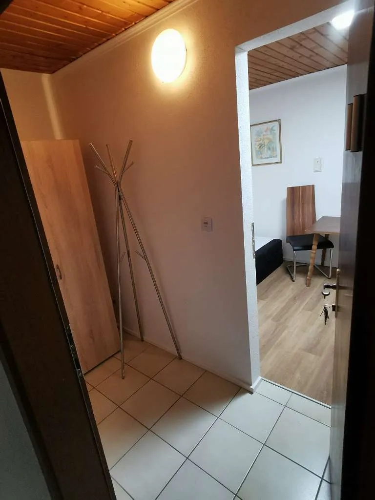 Kleines Pendlerzimmer / Arbeiterzimmer in Bad Hall - Ansicht 2
