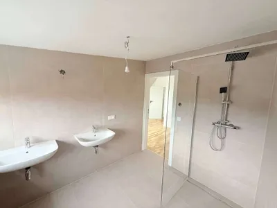 5-Zimmer-Wohnung mieten in Wien – 124,27 m², € 2.350 – Bild 9 von 13