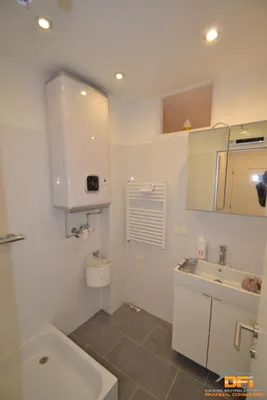 BRUNNENMARKT: Stylische 2-Zimmer Wohnung mit gutem Grundriss in Hofruhelage – Bild 2
