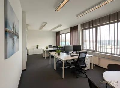 Gewerbeimmobilie mieten in Bruck an der Leitha – 735 m², € 9 – Bild 3 von 6