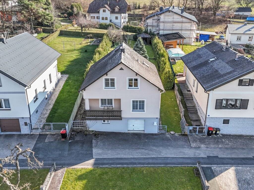 Einfamilienhaus mit freiem Blick und angenehmer Ruhelage in Mariasdorf - Ansicht 2