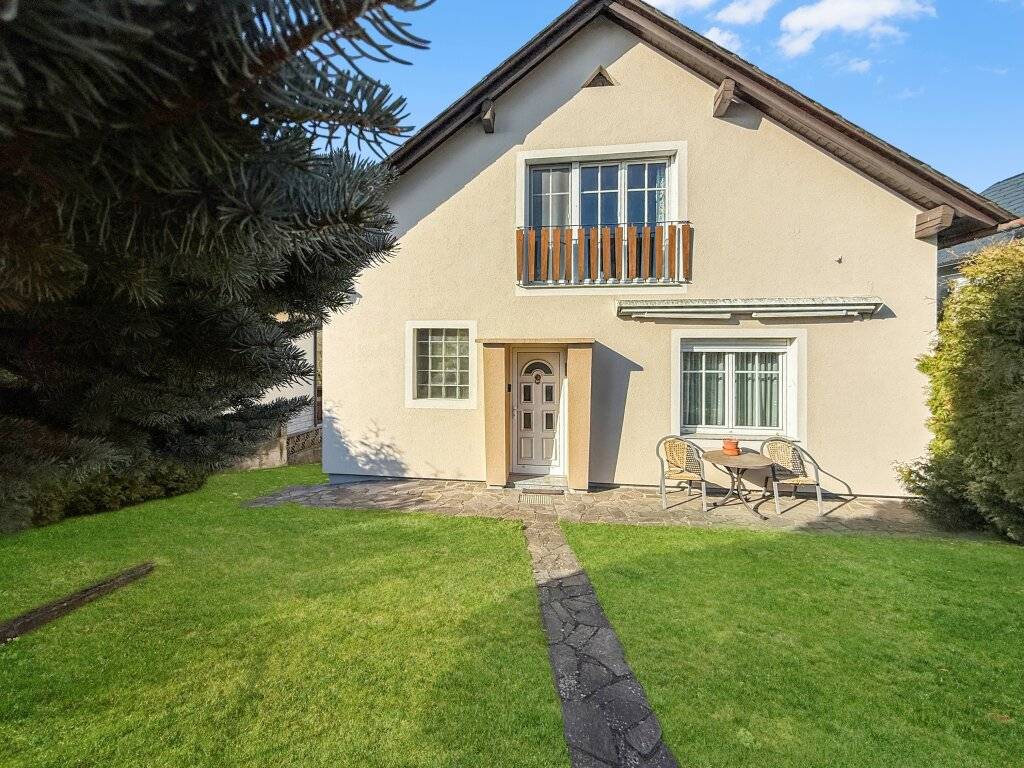 Einfamilienhaus mit freiem Blick und angenehmer Ruhelage in Mariasdorf - Ansicht 3