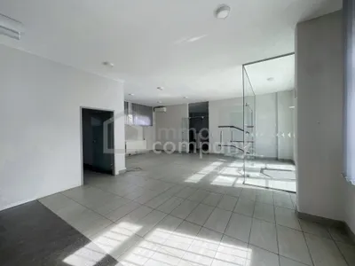 Gewerbeimmobilie kaufen in Weiz – 237 m², € 350.000
