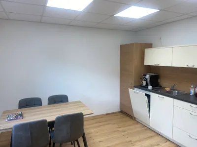 2-Zimmer-Gewerbeimmobilie mieten in Neunkirchen – 25 m², € 420 – Bild 6 von 6