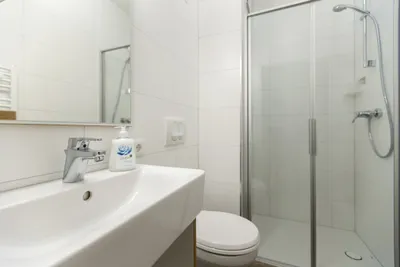 1-Zimmer-Wohnung mieten in Wiener Neustadt – 30 m², € 626 – Bild 18 von 32
