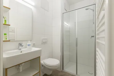 1-Zimmer-Wohnung mieten in Wiener Neustadt – 30 m², € 626 – Bild 17 von 32