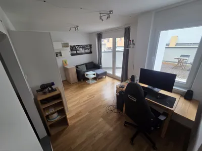 38m²-Wohnung, in 15 Minuten zur TU! Scroll down for English – Bild 2