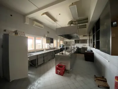 Gewerbeimmobilie mieten in Eisenstadt - Umgebung – 430 m², € 1.000 – Bild 8 von 8