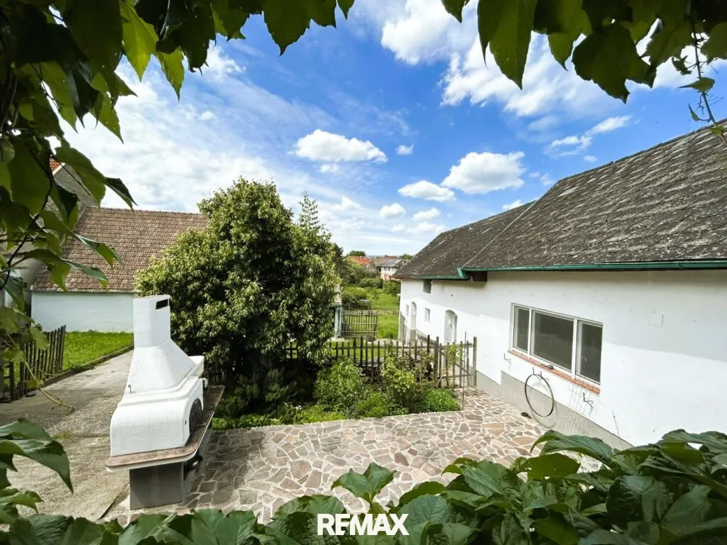 Bauernhof Idylle auf großem Grundstück mit 2 Wohneinheiten, Siegendorf