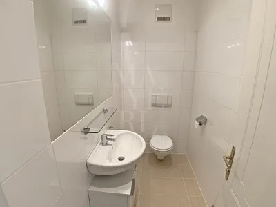 7-Zimmer-Wohnung mieten in Wien – 212,4 m², € 4.495 – Bild 19 von 24