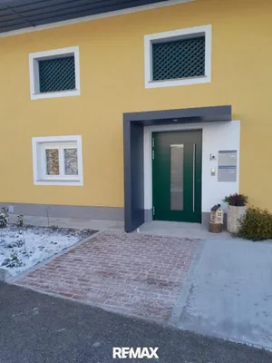 1-Zimmer-Gewerbeimmobilie mieten in Wels-Land – 24 m², € 499 – Bild 7 von 7