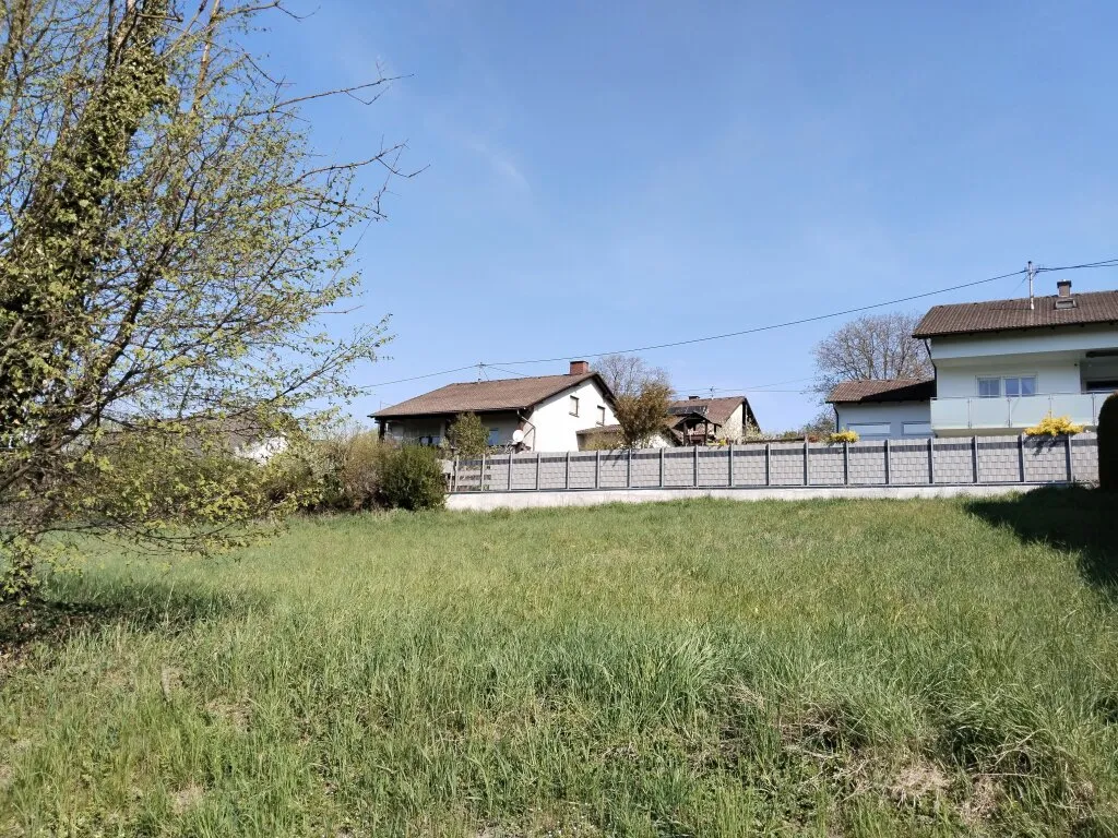 713 m² Baugrundstück in Wilhering mit Südwest-Ausrichtung - ohne Bauverpflichtung - Ansicht 2