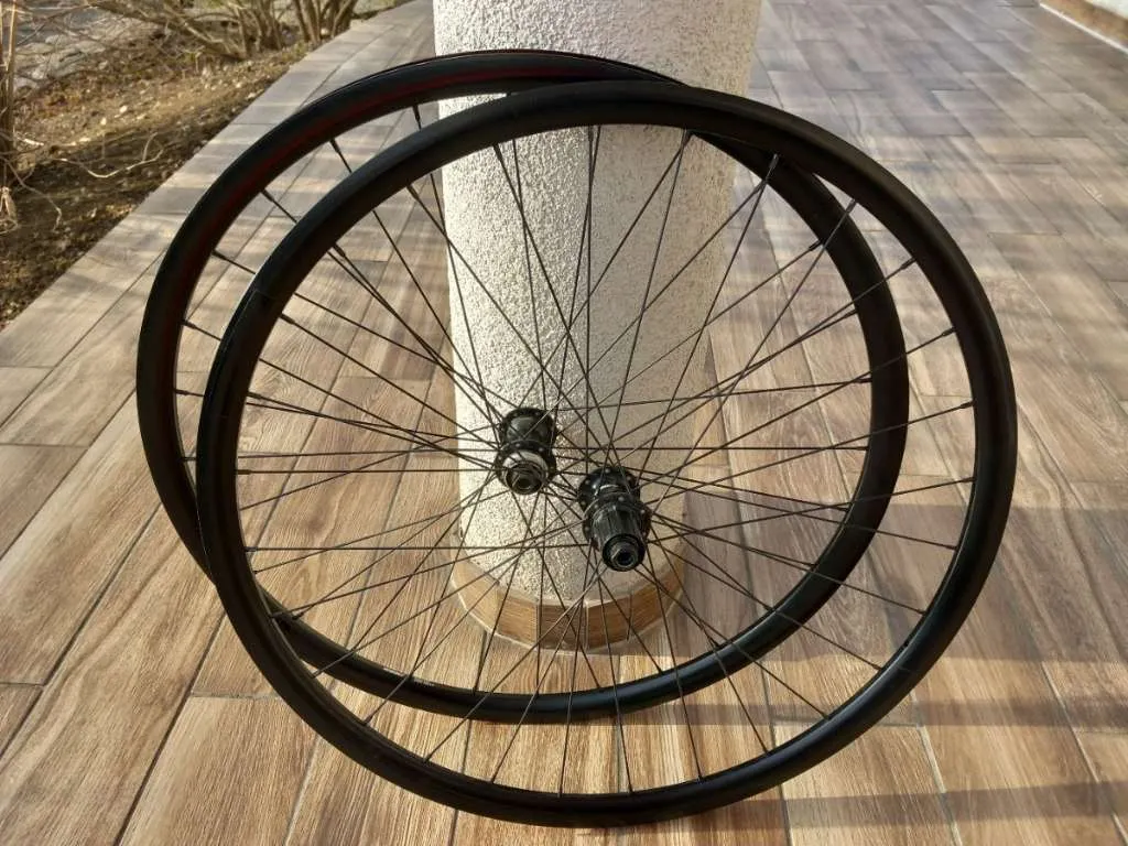 rennrad fender ENLEE Bike Fenders 700C, abnehmbar, verstellbar, vorne und hinten, kompatibles Schutzblech für Gravel-Bike, Rennrad, Klapprad Sport & Freizeit Supplier-Motovan Trek ÉMONDA ALR 5 Tint/Mirror:Prizm Sapphire (Cat 3) They have a narrow