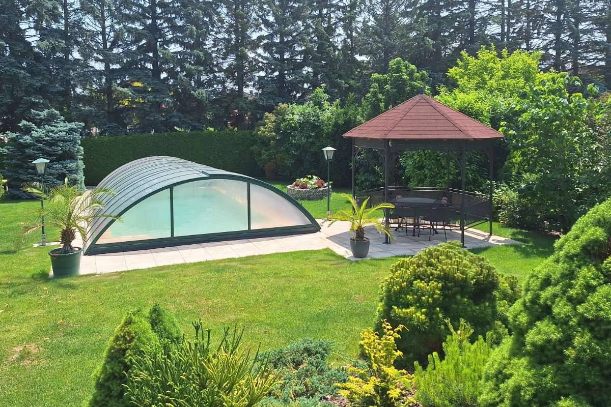 RESERVIERT! Familienidylle im Grünen - 846 m² Grund, 6 Zimmer auf 155 m², Pool, Garage, Keller im Bezirk Baden! - Ansicht 2