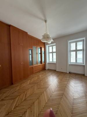 Helle, ruhige 2-Zimmer Wohnung mit Blick ins Grüne – Bild 3