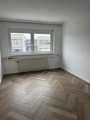 6-Zimmer-Gewerbeimmobilie mieten in Mödling – 140 m², € 2.500 – Bild 12 von 27