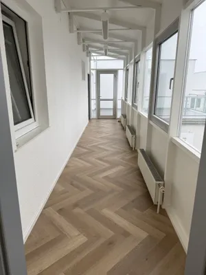 6-Zimmer-Gewerbeimmobilie mieten in Mödling – 140 m², € 2.500 – Bild 8 von 27