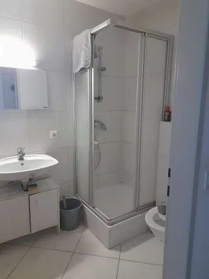 1-Zimmer-Wohnung mieten in Hallein – 30 m², € 495 – Bild 4 von 8