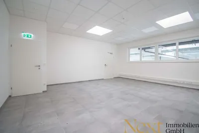 Gewerbeimmobilie mieten in Wels-Land – 6 873 m², € 76.000 – Bild 8 von 13