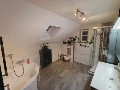 10-Zimmer-Haus kaufen in Feldkirchen – 250 m², € 695.000 – Bild 32 von 44