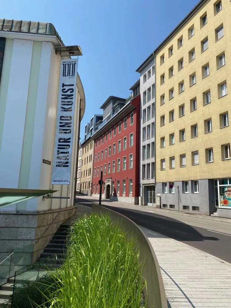Freundliche und helle Altbauwohnung - THEATERRESIDENZ - PROVISIONSFREI!, Linz