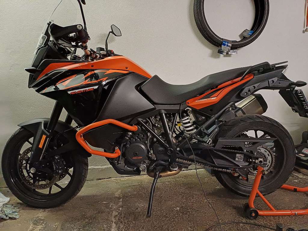 KTM Adventure 1090    Erstbesitz Tourer