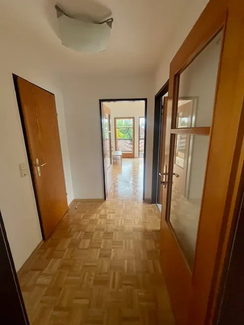 Zentrumsnähe gepflegte 4-Zimmer-Maisonetten Wohnung - Widok 2