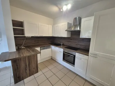 3-Zimmer-Wohnung mieten in Neunkirchen – 66,8 m², € 741 – Bild 2 von 12