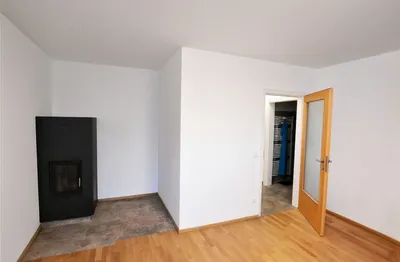 Wunderschöne 1-Zimmer Wohnung in der Nähe vom Schloss Hetzendorf – Bild 3