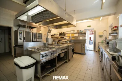 Gewerbeimmobilie kaufen in Sankt Pölten Land – 805 m², € 795.000 – Bild 23 von 32