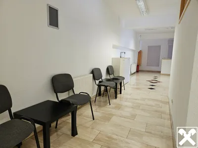 5-Zimmer-Gewerbeimmobilie mieten in Linz Land – 168 m², € 1.300 – Bild 5 von 8