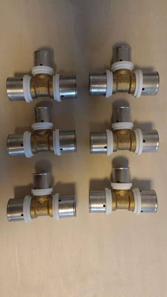 6x Pressfitting-T-Stück - Mittelabgang reduziert