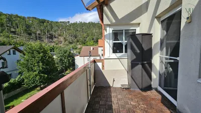 4-Zimmer-Wohnung mieten in Baden – 82,2 m², € 1.195