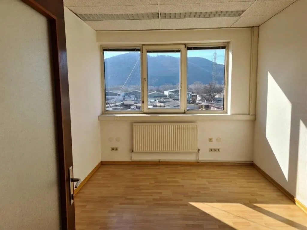 Kleinbüros in der Nähe von Strebersdorf - Ansicht 3