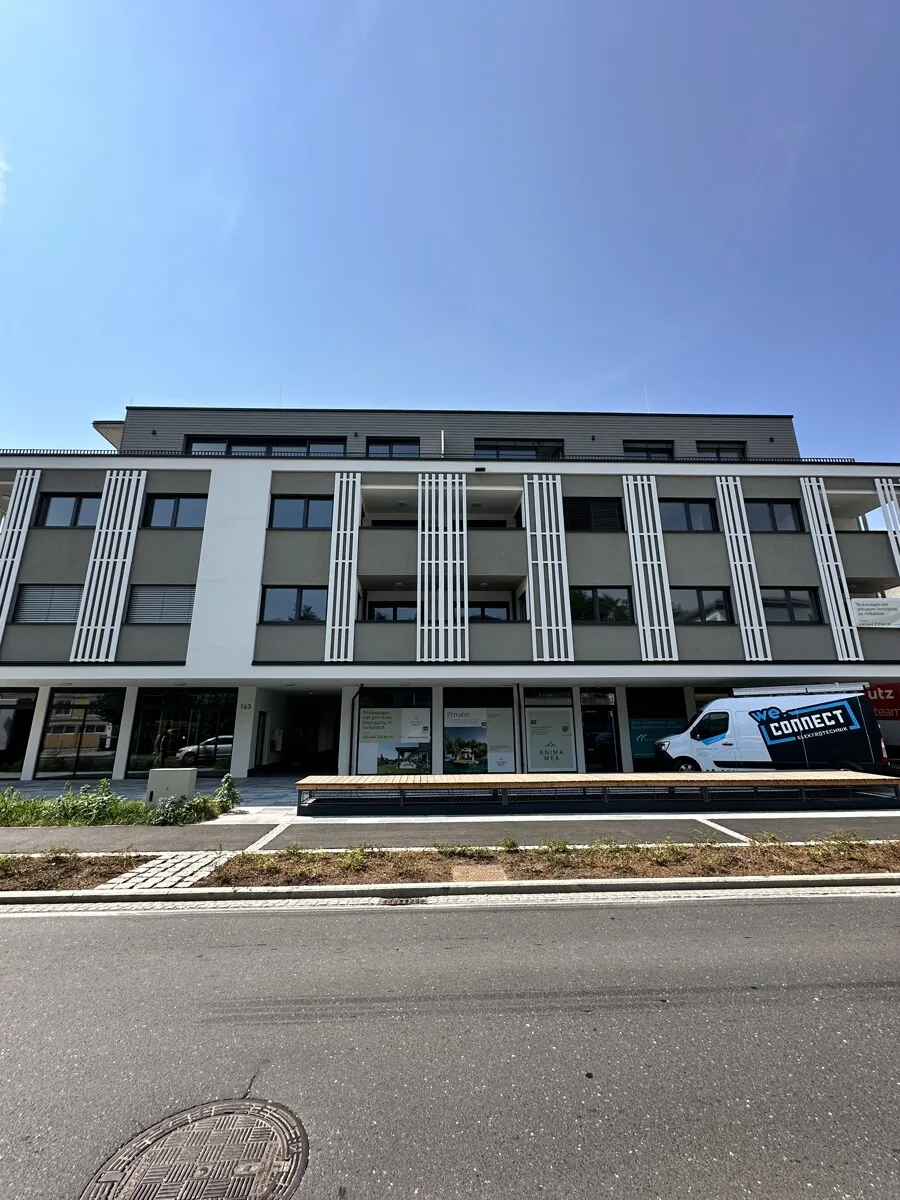 PERFEKTE GELEGENHEIT AM WÖRTHERSEE - 2 Zimmer LOFT Wohnung mit TERRASSE & EIGENEM BADESTRAND - der Sommer kann kommen ! - Widok 3