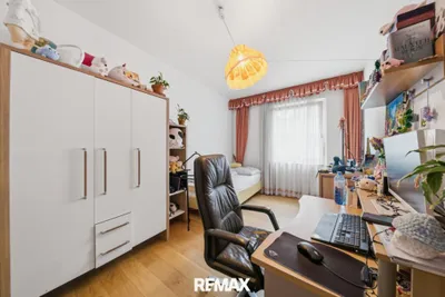 8-Zimmer-Gewerbeimmobilie kaufen in Korneuburg – 227,59 m², € 880.000 – Bild 13 von 21