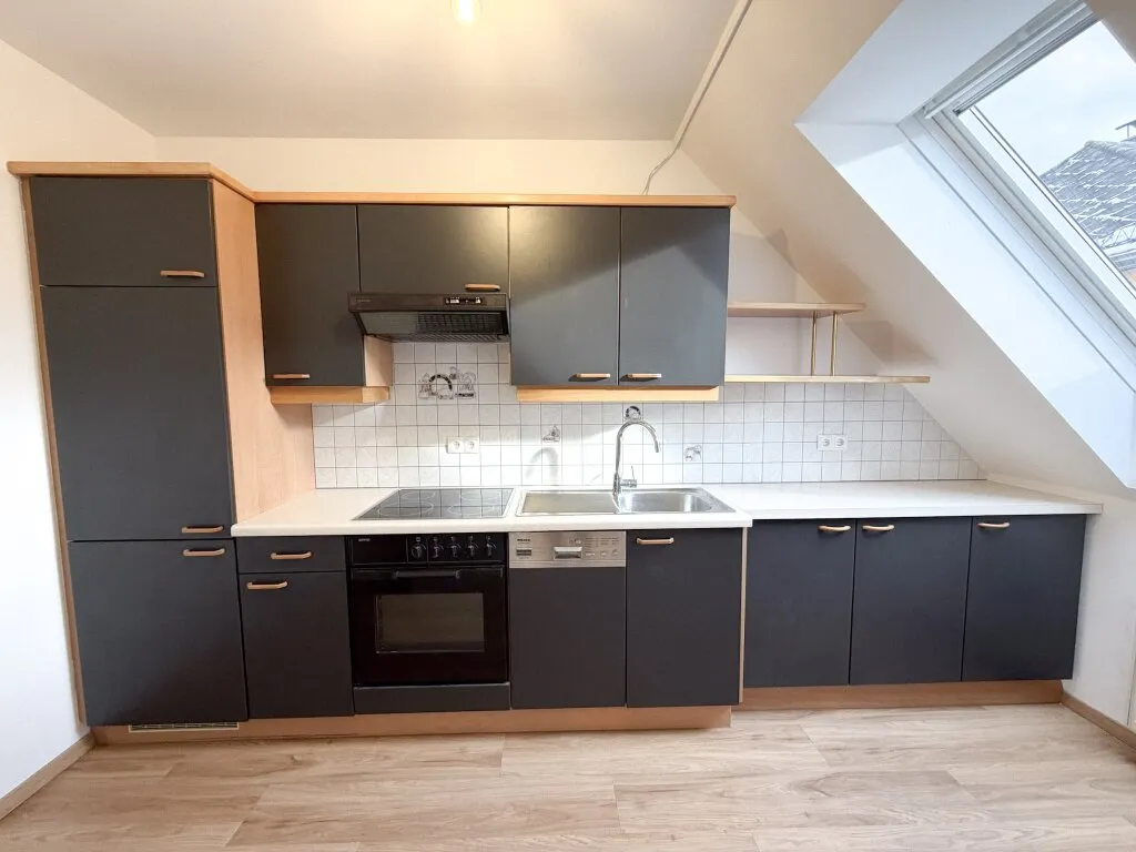Attraktive 3-Zimmer-Wohnung in begehrter, ruhiger Wohngegend von Kalsdorf, inkl. Parkplatz – pohled 3