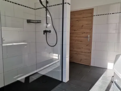 3-Zimmer-Wohnung mieten in Wiener Neustadt – 85,78 m², € 881 – Bild 7 von 11