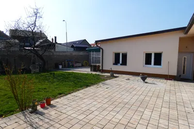 5-Zimmer-Haus kaufen in Neusiedl am See – 95 m², € 248.000 – Bild 9 von 10