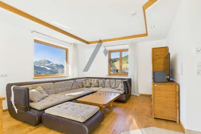 6-Zimmer-Haus mieten in Kitzbühel – 200 m², € 4.400 – Bild 4 von 26