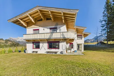 6-Zimmer-Haus mieten in Kitzbühel – 200 m², € 4.400 – Bild 23 von 26