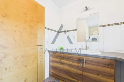 6-Zimmer-Haus mieten in Kitzbühel – 200 m², € 4.400 – Bild 11 von 26